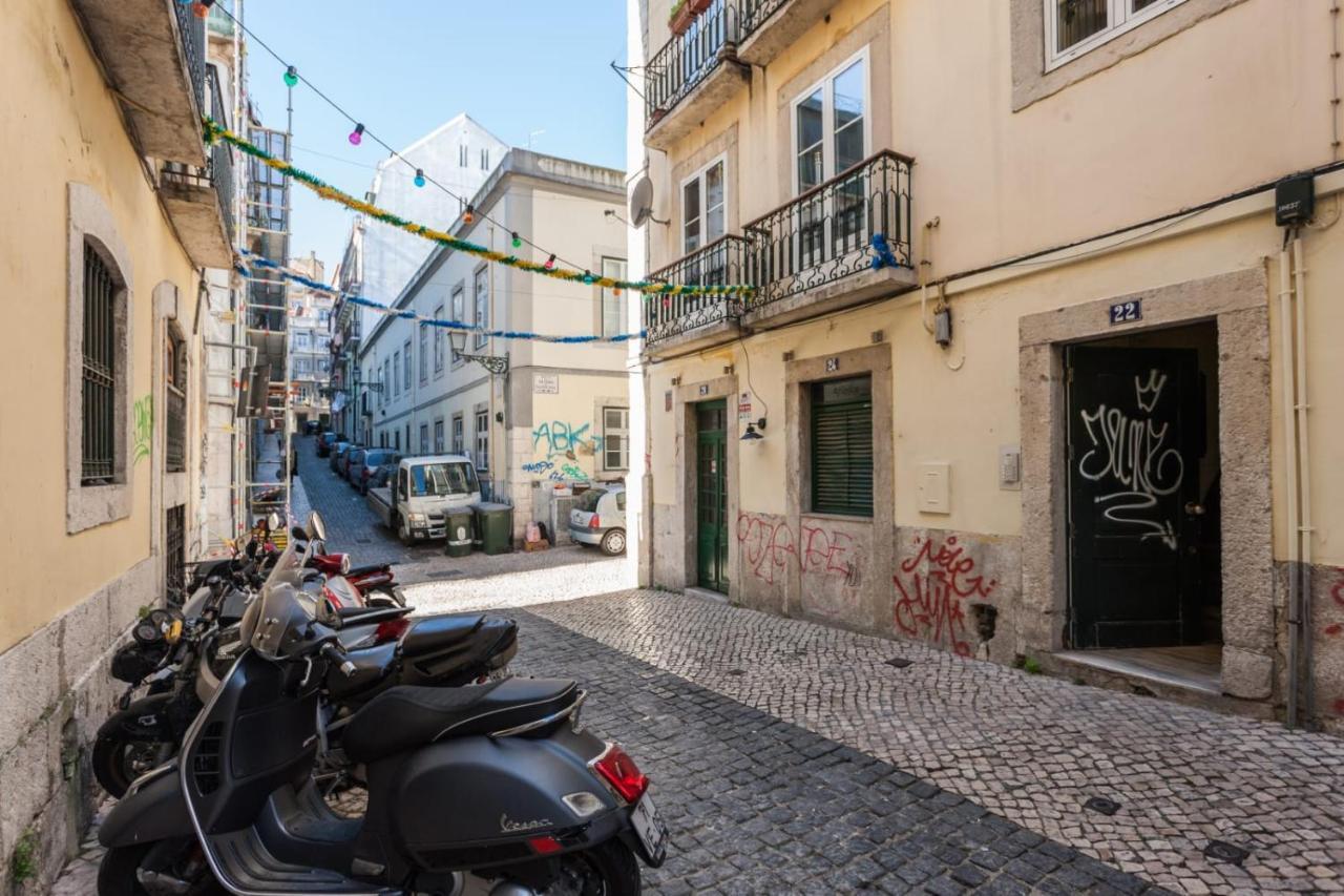 Living Bairro Alto II Apartment Lisbon Exterior photo